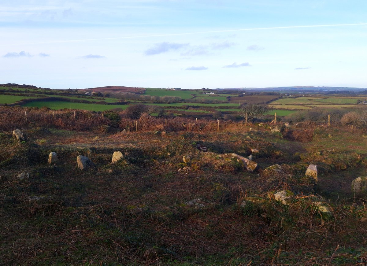 Goldherring, a walled ancient settlement near Boscawen-Ûn stone circle. Occupied, abandoned & reoccupied for over 13 centuries so some remains are c. 3500 years old, others medieval.Carn Euny courtyard houses, Caer Bran fort, Bartinney Castle all nearby. #PrehistoryOfPenwith