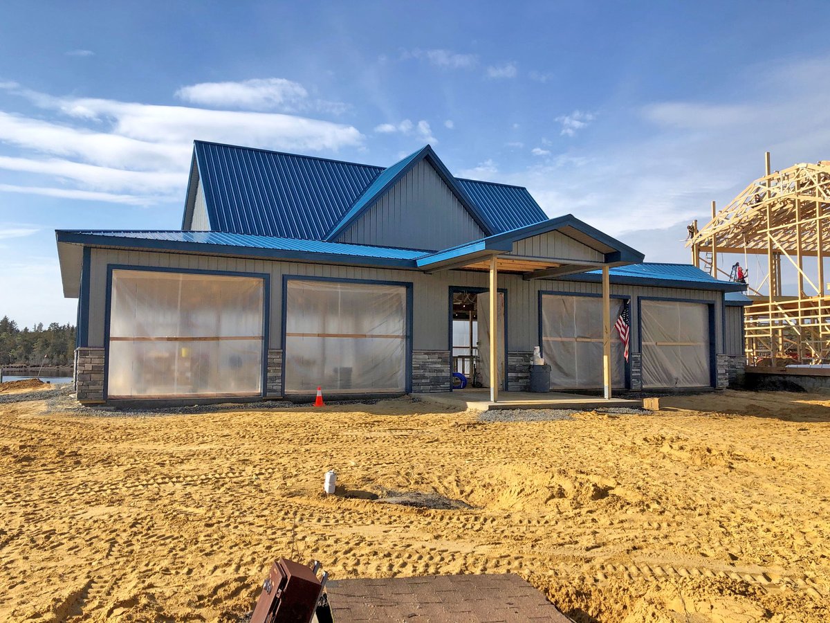 ConestogaBuild's tweet photo. A new building in progress at Sweetwater Marina! Contact us today to learn more about our commercial design/build process. https://t.co/6MZBt10SOj