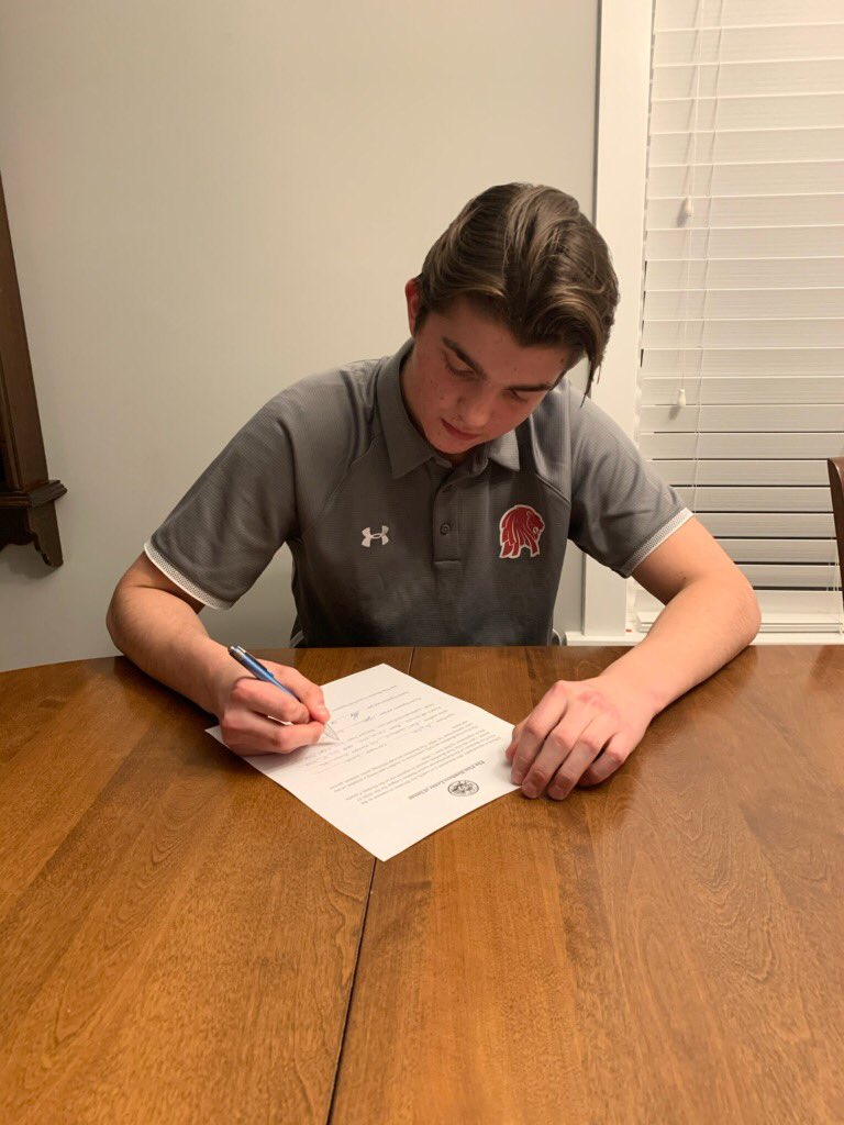 Midget Prep

Congrats to <a href="/aydenlane02/">Ayden Lane</a> on signing his letter of commitment with the <a href="/FFBombers/">Flin Flon Bombers</a> of the <a href="/theSJHL/">SJHL</a>  We are proud of you Laner! #lion 🦁