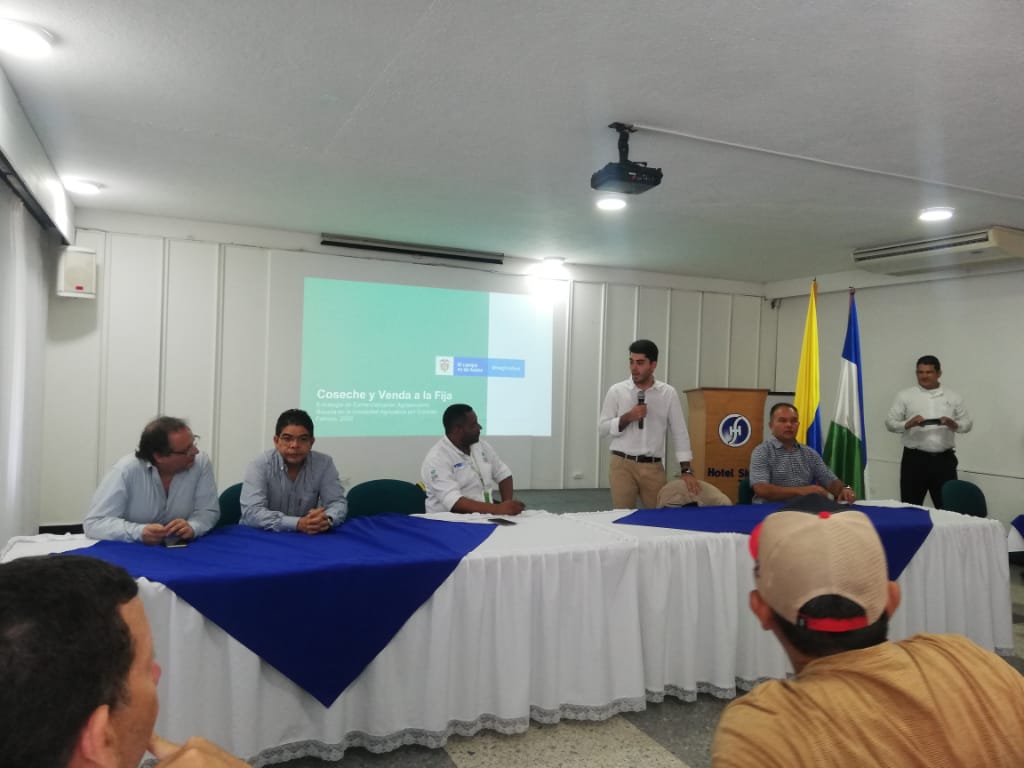asoagrocord's tweet photo. Inclucion y apuestas para el desarrollo de la region , haciendo presencia en el conversatorio de cosecha y venda ala fija con la presencia de representantes del Ministerio de agricultura,  banco agrario y compañías colombo extranjeras. #platanoArtonVerde https://t.co/QdA823eddX