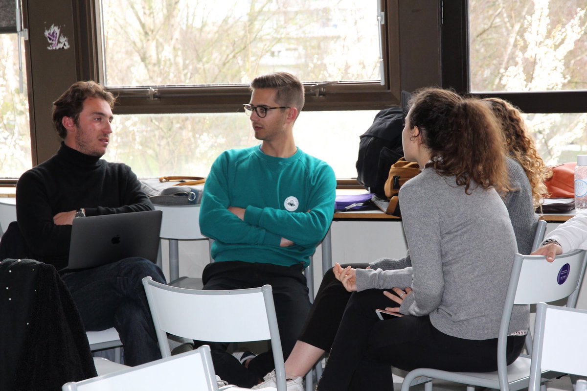 NEOMA Business School tweet media