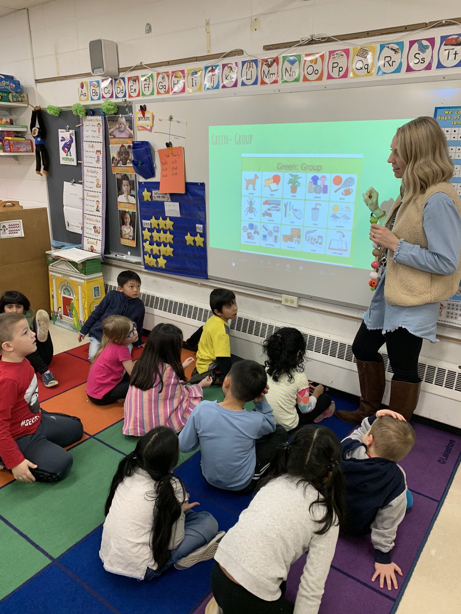Learning the Expanding Expression Tool with <a href="/MrsBrauerSLP/">Kalli Brauer</a> #iginspires #rtsd26learns