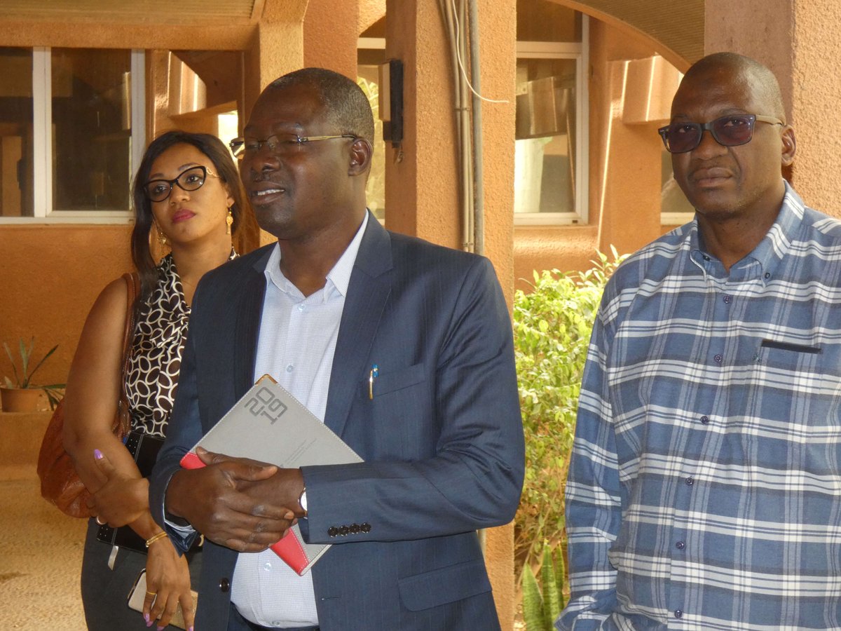 i4dev2020's tweet image. Visite cet après-midi avec les partenaires locaux à la cité de l&apos;Innovation (Sadoré) dans le cadre des échanges de ces derniers jours sur la prochaine édition de #I4Dev 🙂 👏

@AnsiNiger @Cipmen @NextEinsteinFor @Sahelinnov