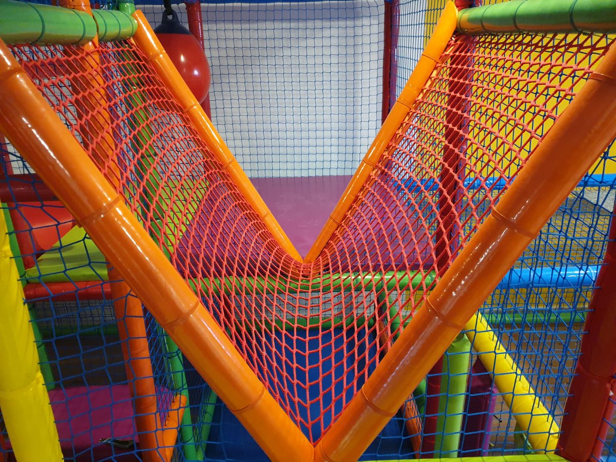 MEGATODPLAY's tweet photo. Proyecto terminado #malaga #marbella #parquesdebolas https://t.co/cptFafRTgn