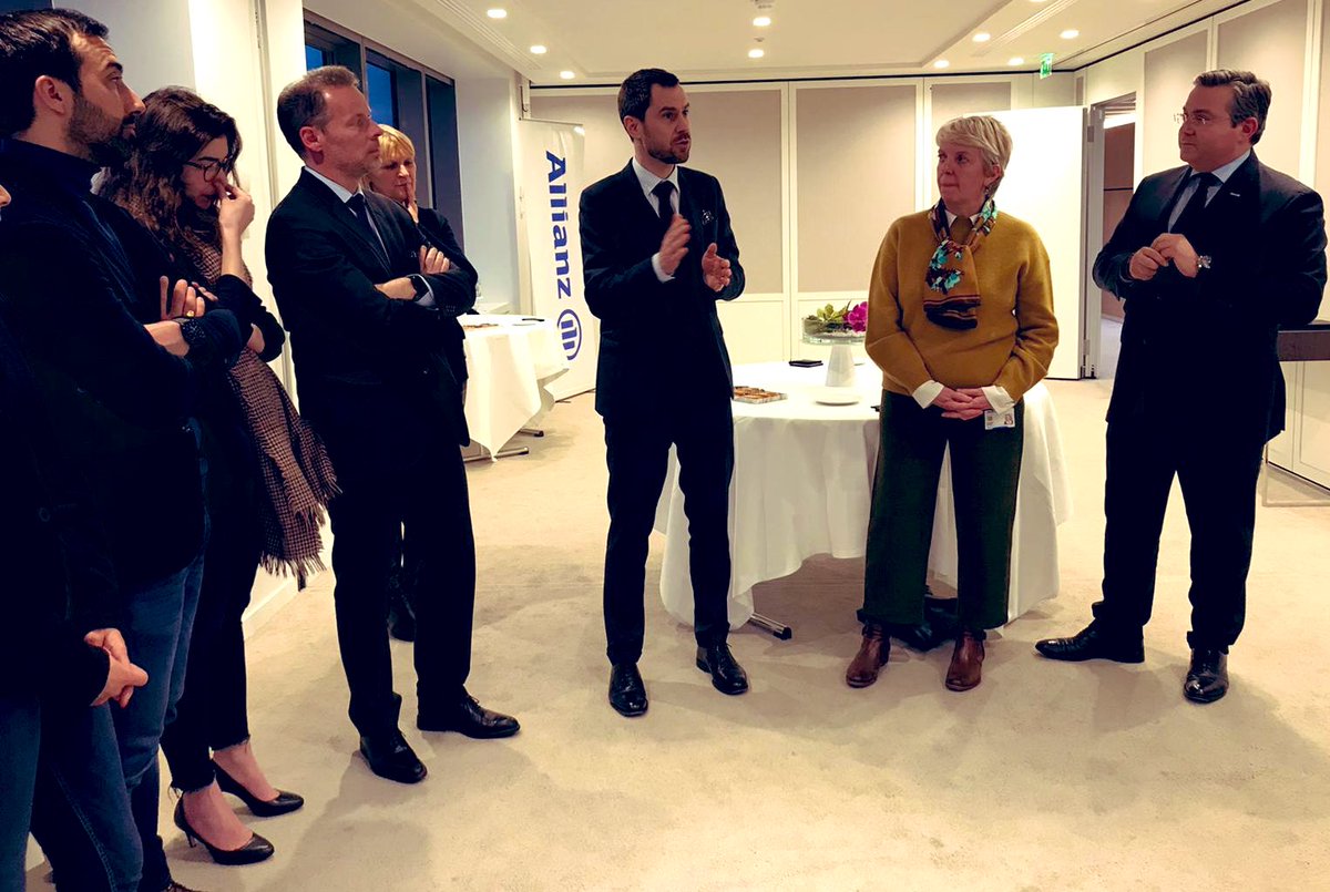 🔛Beau moment d’échanges avec nos futurs #AgentsGénéraux <a href="/allianzfrance/">Allianz France</a> 
Cette nouvelle promotion d’Agents incarne la croissance de demain👍
Encore merci et bienvenue à toutes et à tous ! #TeamAllianz #Distribution #Assurance #Entrepreneurs