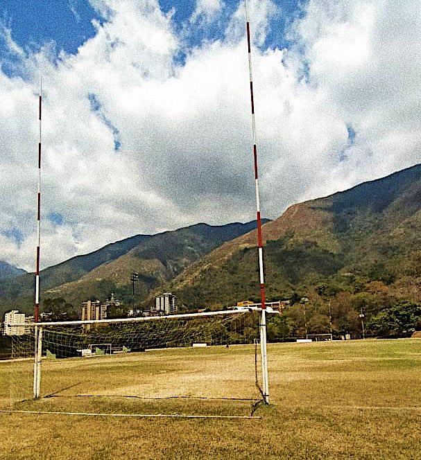 Copa_Unimet's tweet photo. 🏟 | ¡Solo faltan 9 días para la @Copa_UNIMET!😱

Hoy estuvimos en la cancha de la @UNIMET finiquitando detalles.
——
⚽️ Equipos: #EFCalasanz, #CristoTeAma, #AcademiaLS y #ColoColoVEN.
🗓 DOM., 08 de marzo de 2020.
⏰ Desde las 9:00 am.

#GerenciaDeportiva #UNIMET https://t.co/0WL5n8YaZY