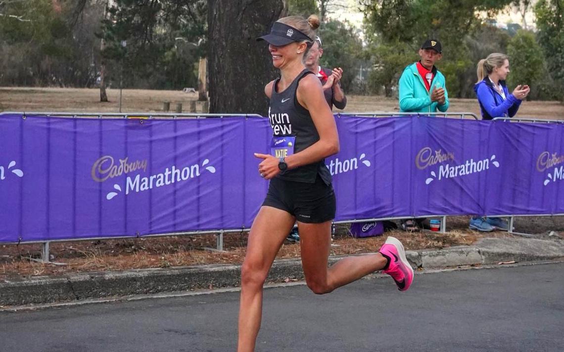 JimmieAthletics's tweet photo. Katie Conlon ('12) is running after her dreams - literally! Katie is competing in the Olympic trials on Saturday, at 10am.🏃♀️ Follow Katie on her Olympic trial journey at https://t.co/a3WqIDxCjF. Her bib number is 228. #GoJimmies #JimmiePride https://t.co/4hDJoFZGc1