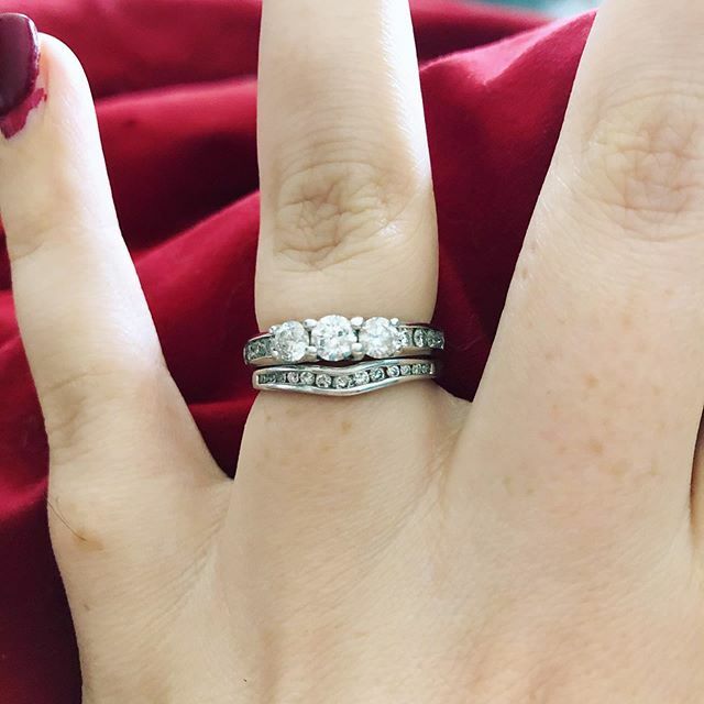 KaylaIzard's tweet photo. So excited to finally finally get my rings back and resized. 😁 Love our sweet friends at @zalesjewelers - helped @lifewithanotter find the perfect ring almost seven years ago. https://t.co/wEvFchhEFl https://t.co/xidzwfAGqF