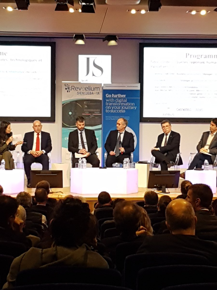 Eric DAVALO @Airbus_SLC « Au vu du dimensionnement extraordinaire de ces événements, la technologie doit venir en aide à l'humain : cyber sécurité, renseignement numérique, IA, reconnaissance faciale, drones, salle de commandement, distribution de l'info intelligente, etc. »