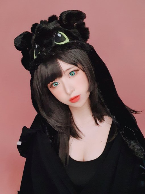 Twitterのコスプレ画像19