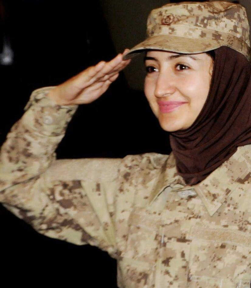 FarkhundaNaderi's tweet photo. Our #responsible & #courageous_soldiers are fighting on the frontline to protect our #democracy, #citizen_rights & #civil_liberties.
Our #soldiers are our #national_heroes!
#national_army
#responsible_soldier
#a_democratic_army_builds_a_democratic_government! https://t.co/fr6jJtpqrb