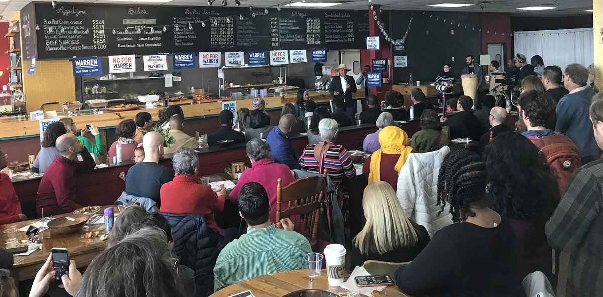 Zweli's hosts an Elizabeth Warren presidential campaign event for Durham residents to talk politics. 

Learn more in the story by AJ O'Leary: durhamvoice.org/?p=38466