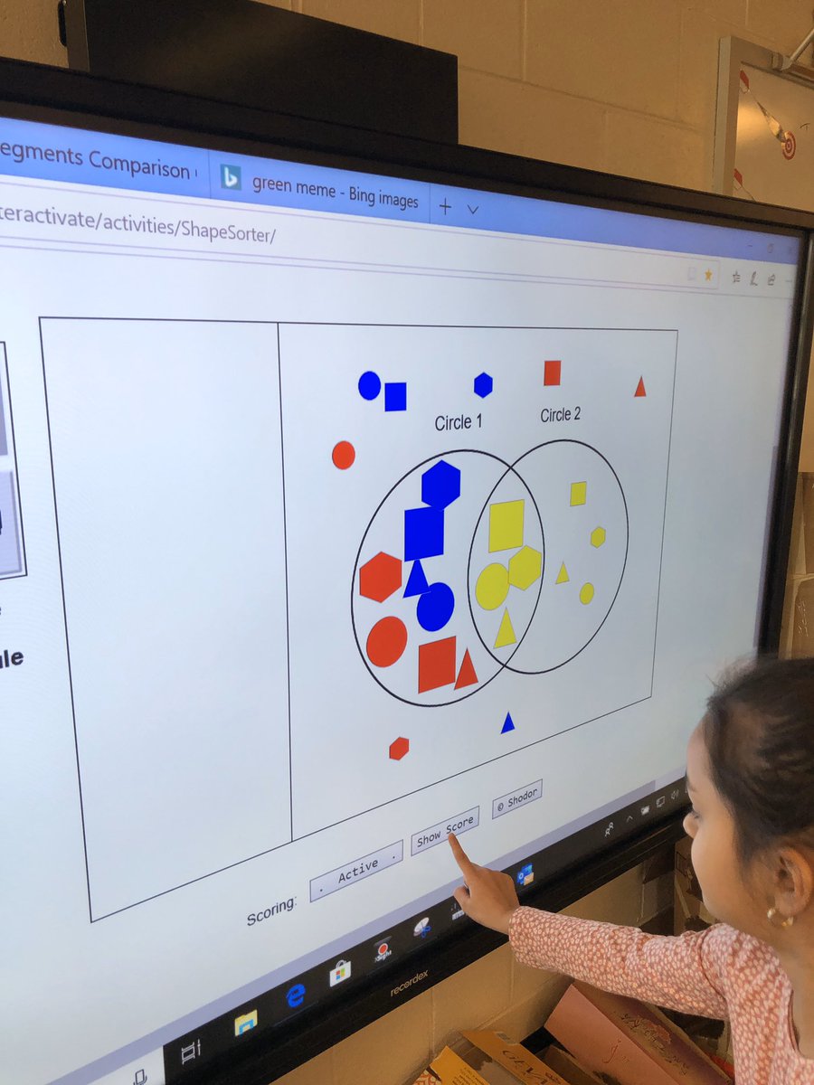 MegChar's tweet photo. 2nd grade Talent Development analyzing and sorting items based on attributes @bakerelembears #journeytoawe @CobbAlp #lovetothinkhere https://t.co/1yKsamGwzh