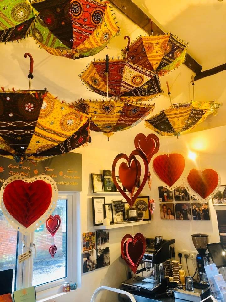 MandirasKitchen's tweet photo. So its 29th of February on Saturday.. Anyone looking to pop the question?? If you do, then come tell us - we'll keep your secret and give you our Dine in for ยฃ20 offer and a special present...
#leapyear #29thfeb #dineinoffer #madewithlove https://t.co/W23NuWPc1p