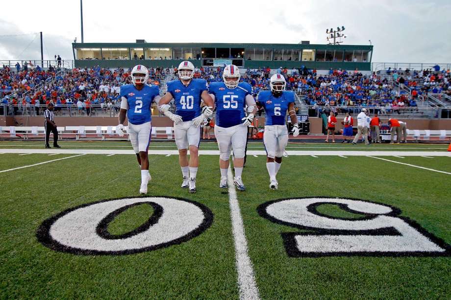 bcazares45's tweet photo. #Dawgsup🐶 https://t.co/r3U0m6RgKI