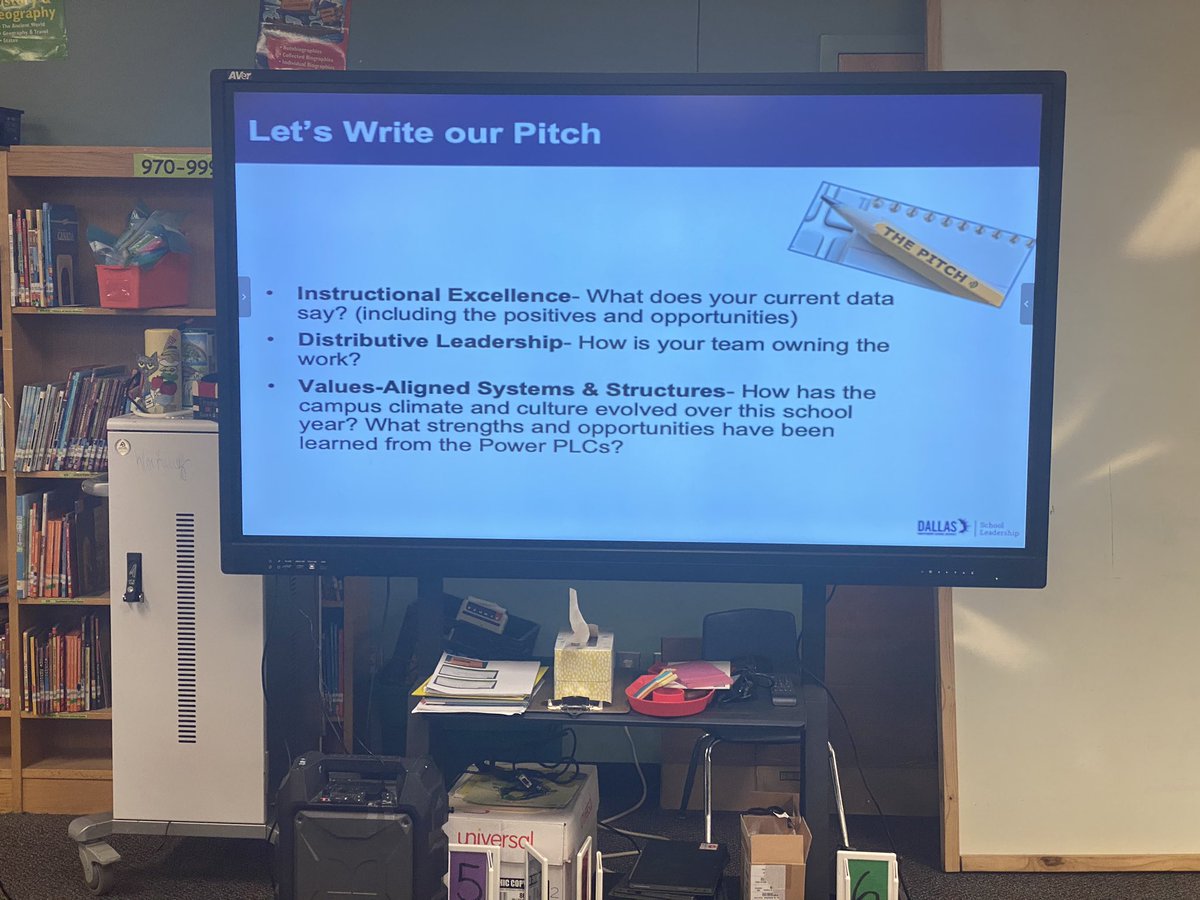 Tanya_N_Shelton's tweet photo. Partnering to practice The Pitch! Scripting and role play! Pride points and opportunities for our campuses. What is your elevator speech? #southeastnetwork @LauraRubioGarza https://t.co/KD8a6Be8CE