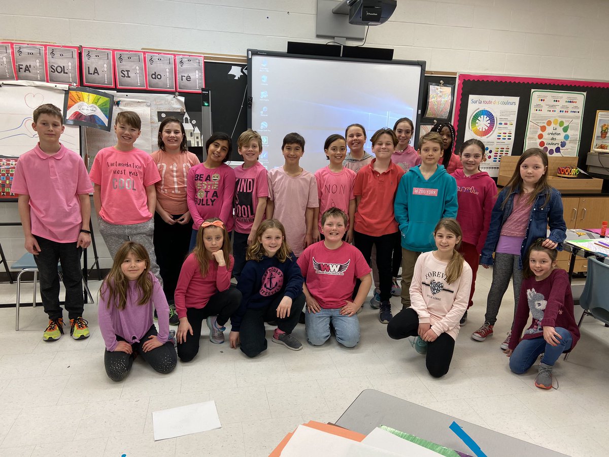 De la belle participation de nos élèves pour la journée de chandail rose afin de porter main-forte contre l’intimidation.