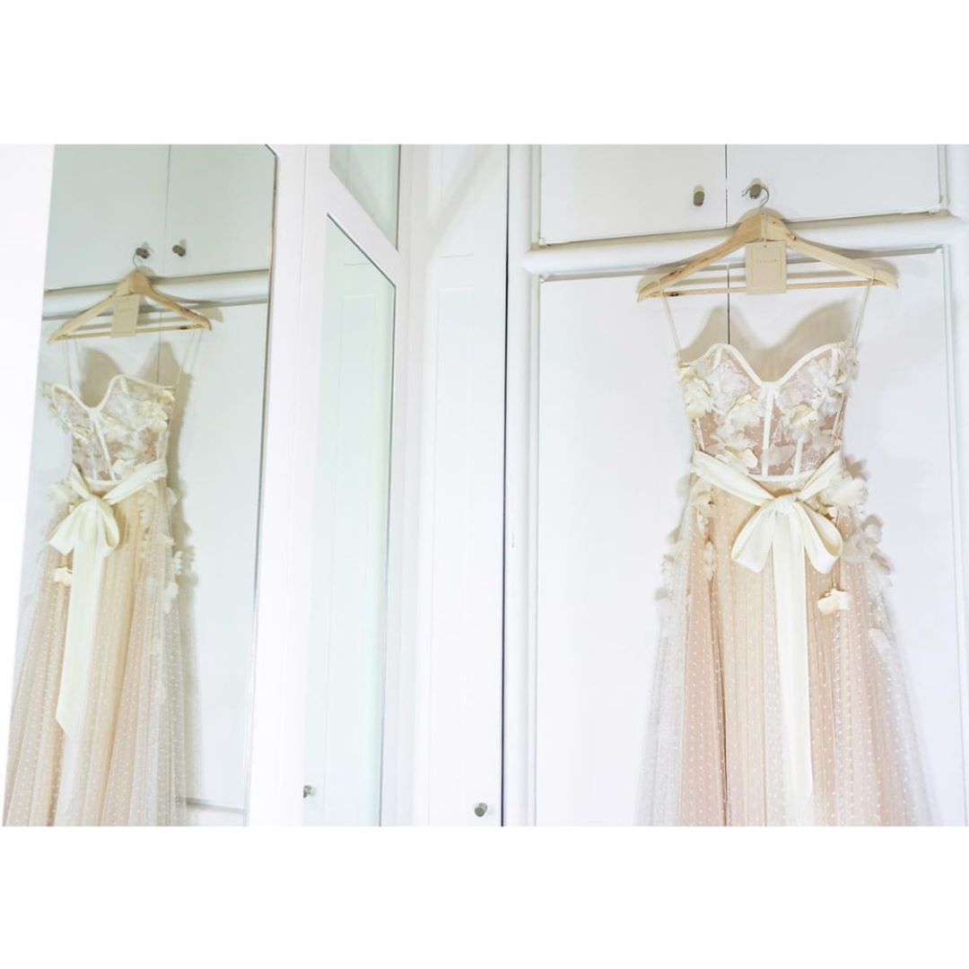 Book your appointment via DM to see our exclusive #TristaBridal collection! 🌿🍃📷: Maria Jose Zugarramurdi