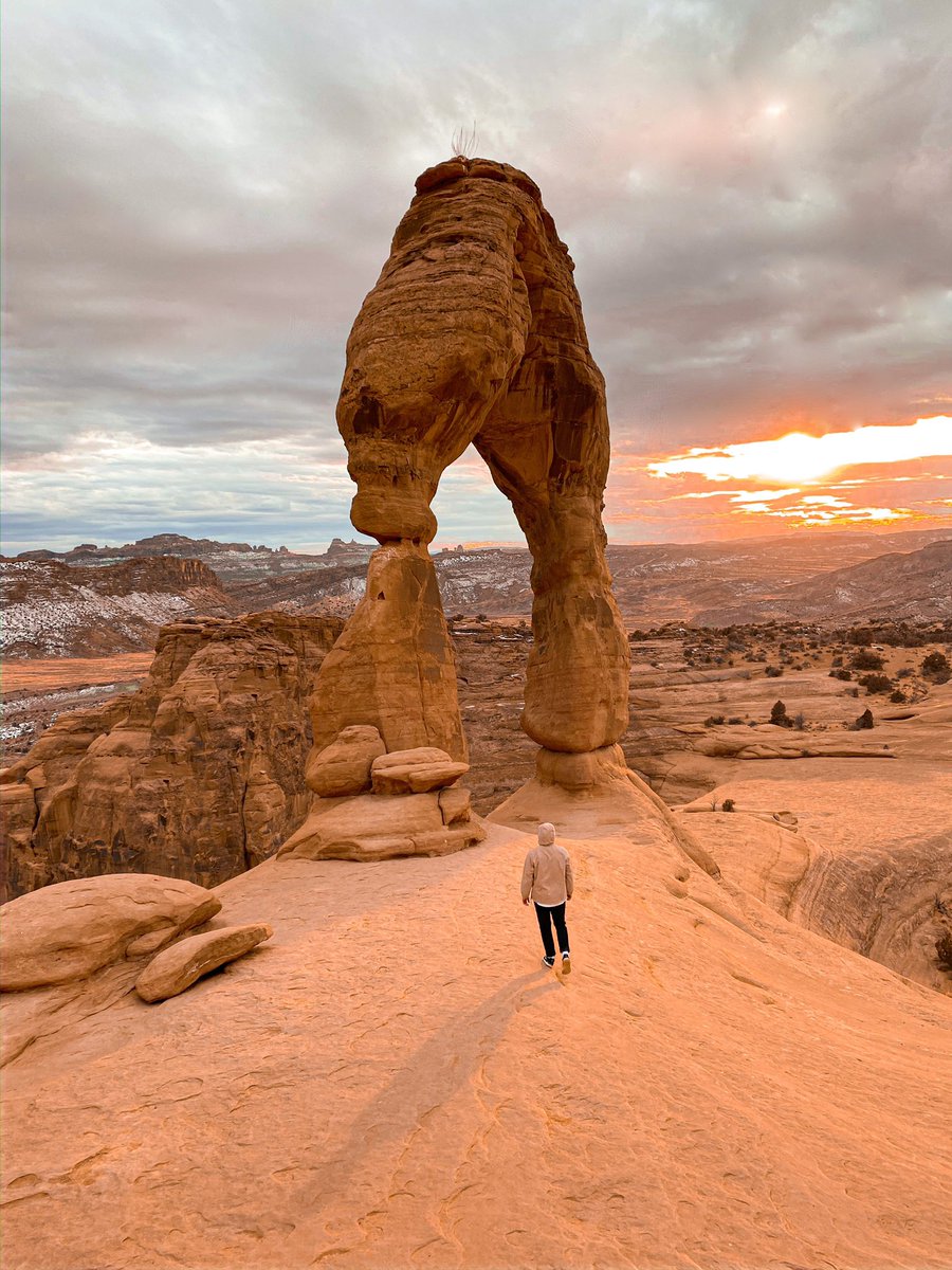 Isssaaacc's tweet image. My National Park Pass expires on Saturday. Put that pass to good use. 🌲🌳🍃🍂🍁