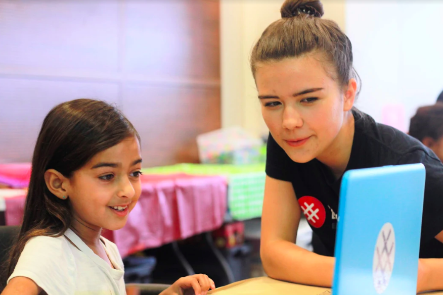learningcode's tweet photo. 👏 @scotiabank 👏 Because of you, we're able to run #GirlsLearningCode learning experience everywhere in 🇨🇦. Find an experience near you https://t.co/OAZLrkp46o https://t.co/jy6Dr0b1fN