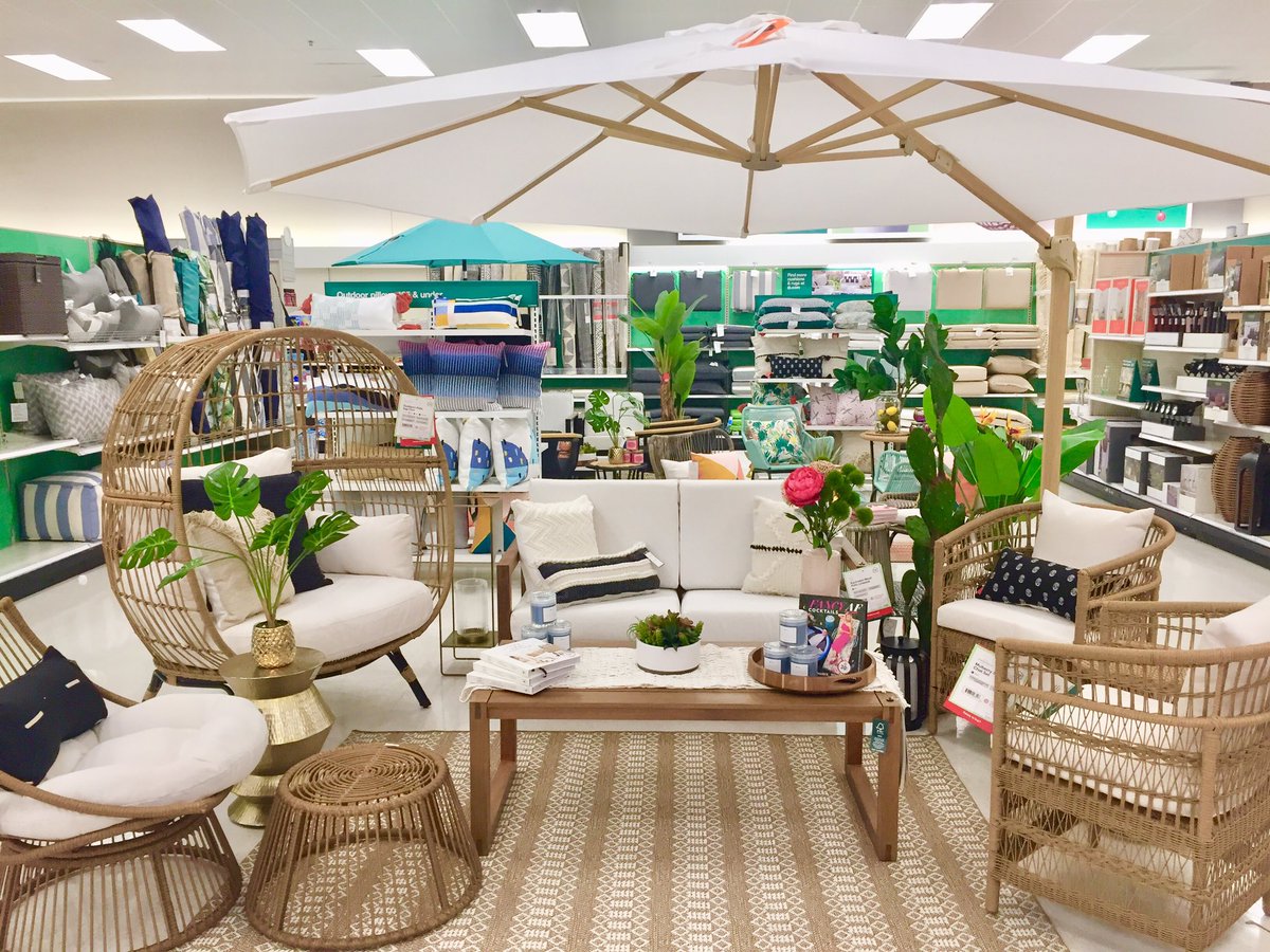 TargetVM_Philly's tweet image. Spring has sprung! Come shop at Target South Philadelphia for all your patio furniture! #southphilly #spring2020 #philadelphia #patio #target #wearetarget #worksomewhereyoulove #1443 #springdecor #homedecor #instyle