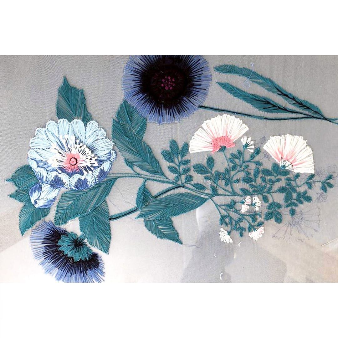 Every Trista dress is personalized to custom-made guidelines. Do you have yours? Book an appointment to our showroom via DM! 🙌🏻🌿