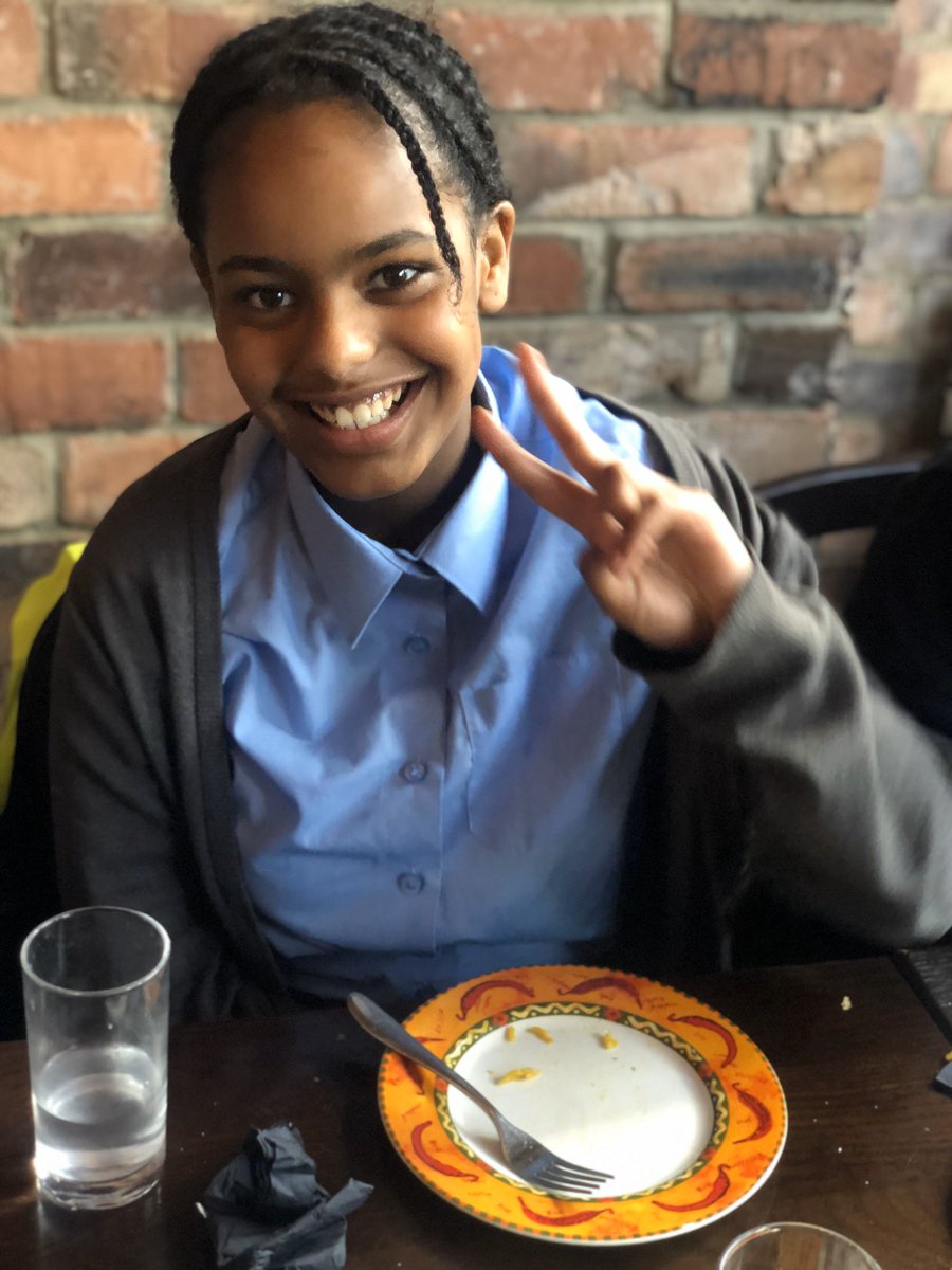 ComberGrove's tweet photo. Year 6 visit Tapete tapas restaurant today to brush up on their Spanish! #mfl #primaryrocks @HWRK_magazine #schools #ukedchat #learning #directexperience https://t.co/ITGMwpT1D7