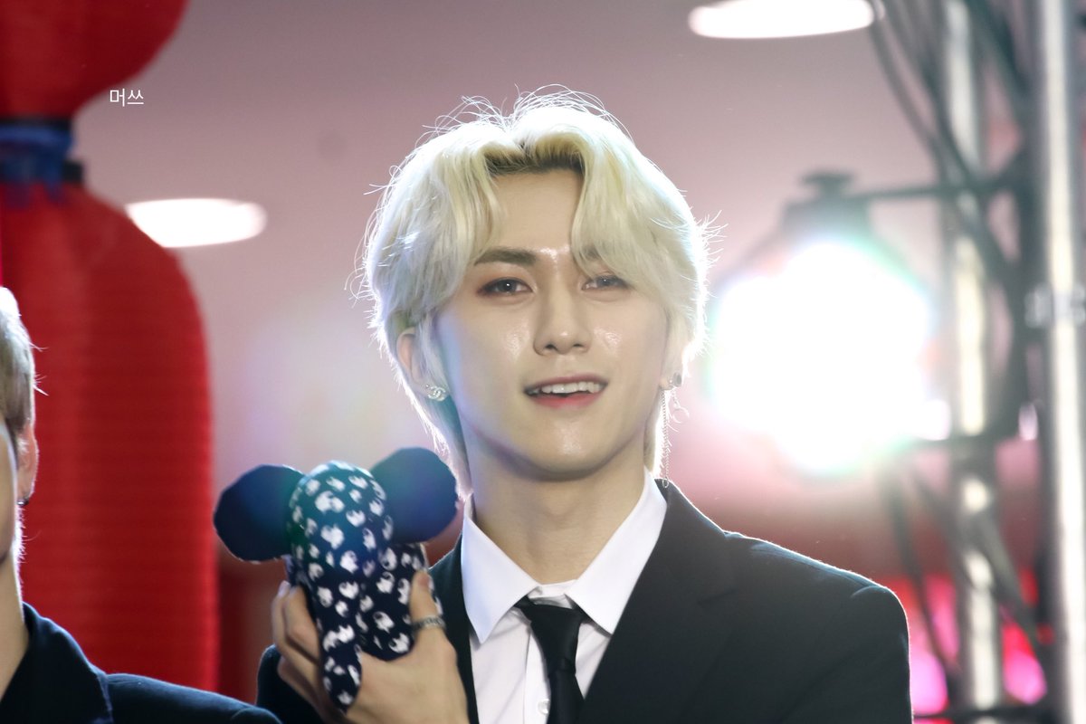 roipics's tweet photo. (08/02/20)

© @mosmos0911 https://t.co/ULGkKyyYBl