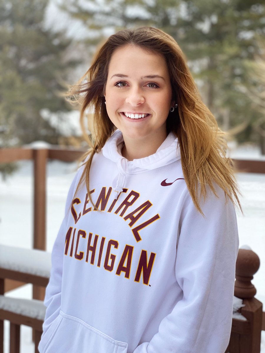 HolloAllyssa's tweet photo. I am excited to announce that I will be furthering my academic and softball career at Central Michigan University!  I want to say a huge thank you to all my teachers,coaches,teammates,recruiters, family, and friends for all of their unconditional love and support!  🔥Up Chips ! https://t.co/5c1ELazU4i
