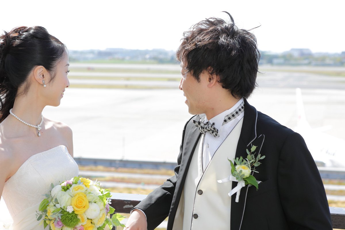 京都祇園 三々九度 伊丹空港で結婚式 神社での結婚式 出張サービスですから伊丹空港へも出張致します 飛行機好きのお二人に喜んでいただけました T Co Pd1xzviqvh
