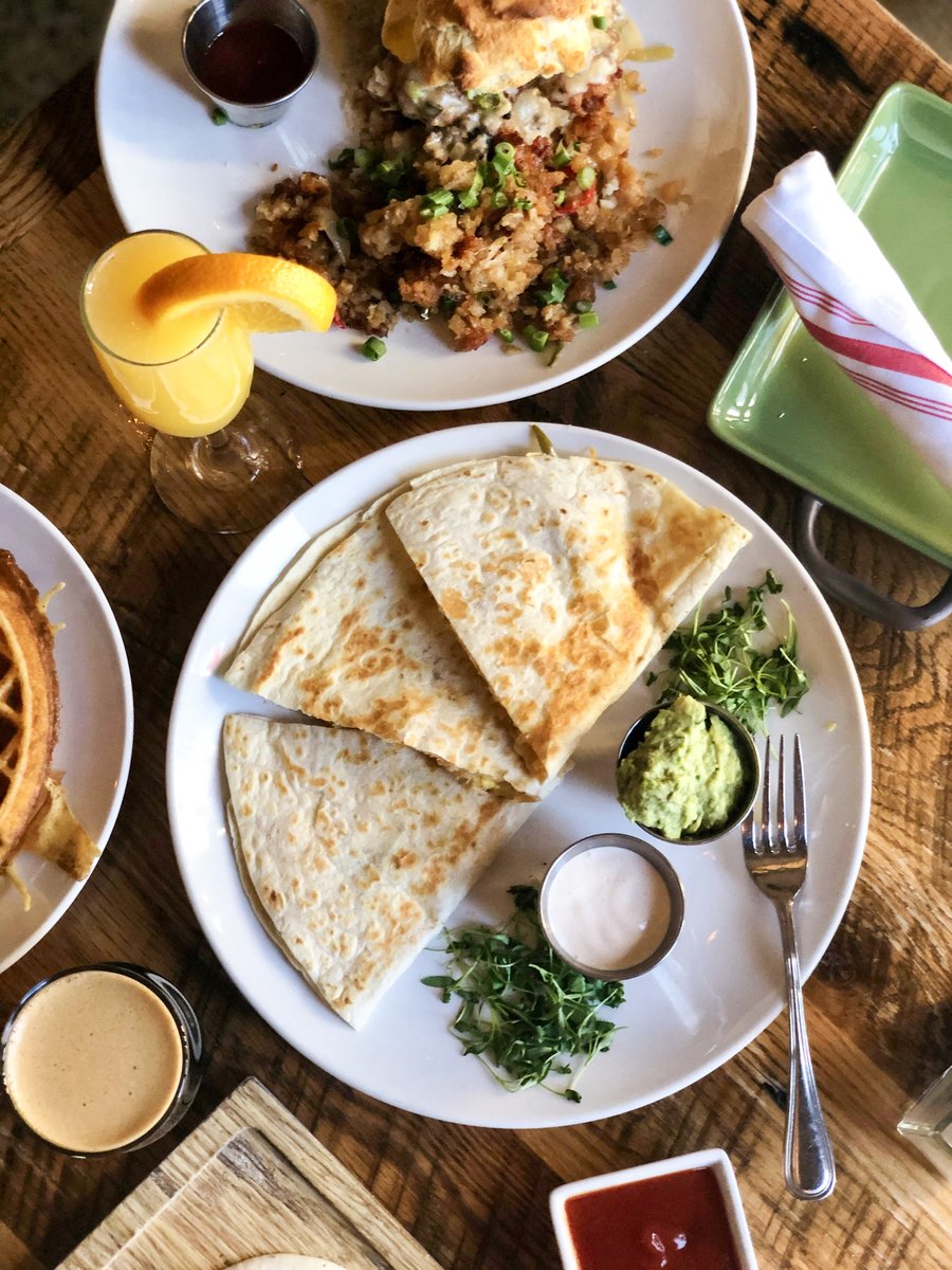 Bringing you back to life, one brunch at a time.