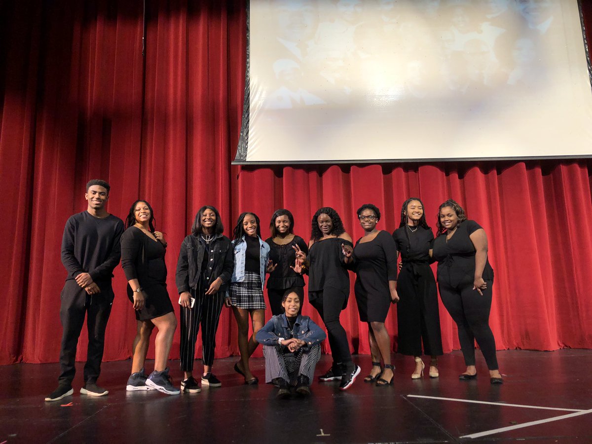 Lucye Magill (@lucyelibrarian) on Twitter photo These talented students and teachers did a fantastic job with our Black History Month program at Wando today!! <a href="/wandohigh/">Wando High School</a> <a href="/VOCALCCSD/">Voices of CCSD’s Amazing Librarians</a> <a href="/CCSDConnects/">CCSDConnects</a> #ThisIsCCSD #BlackHistoryMonth2020 These talented students and teachers did a fantastic job with our Black History Month program at Wando today!! <a href="/wandohigh/">Wando High School</a> <a href="/VOCALCCSD/">Voices of CCSD’s Amazing Librarians</a> <a href="/CCSDConnects/">CCSDConnects</a> #ThisIsCCSD #BlackHistoryMonth2020