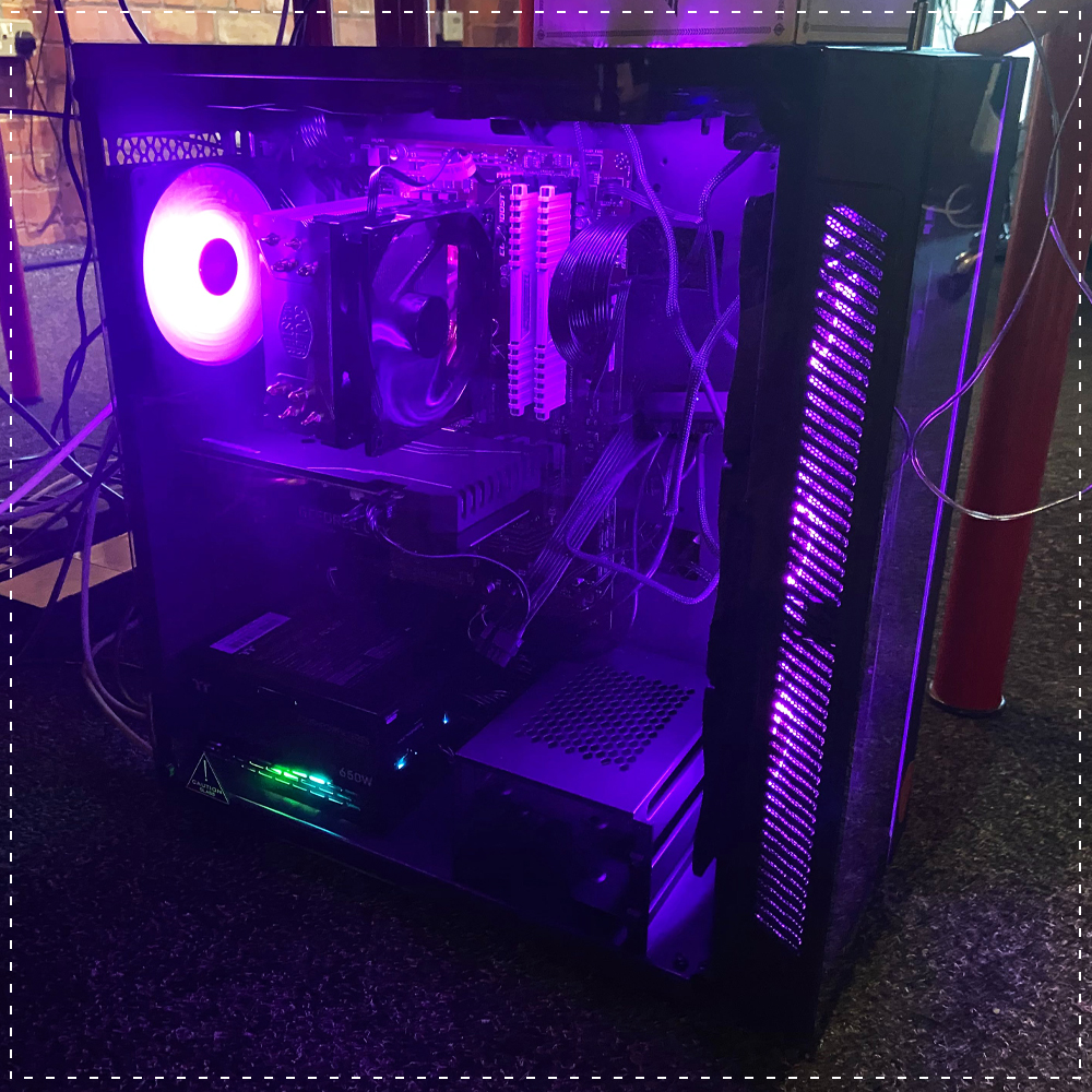 RipstoneGames's tweet photo. Which colour set up below do you think looks best? 🤔
1) Purple 💜
2) Blue 💙
3) Red ❤
4) Green 💚
#TuesdayThoughts #ComputerRig #PCGaming https://t.co/PGrOsw01lt