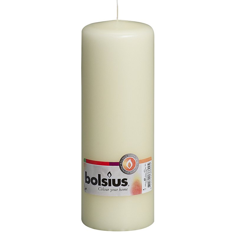 This is our popular 68 x 200mm Pillar Candles! We have them in many colours including White and Red! We have plenty of stock! Come and see if they are right for you! coventgardencandles.co.uk/pillar-candles… 🕯️🕯️#pillarcandles #candles #68x200 #bolsius