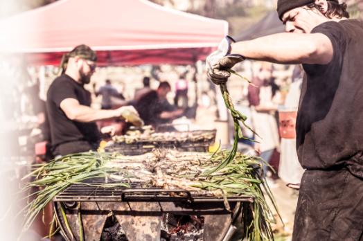 El festival de la brasa What the Foc! 2020 se aplaza ow.ly/ETdY50yKNdM <a href="/festivaldebbq/">What the Foc!</a>