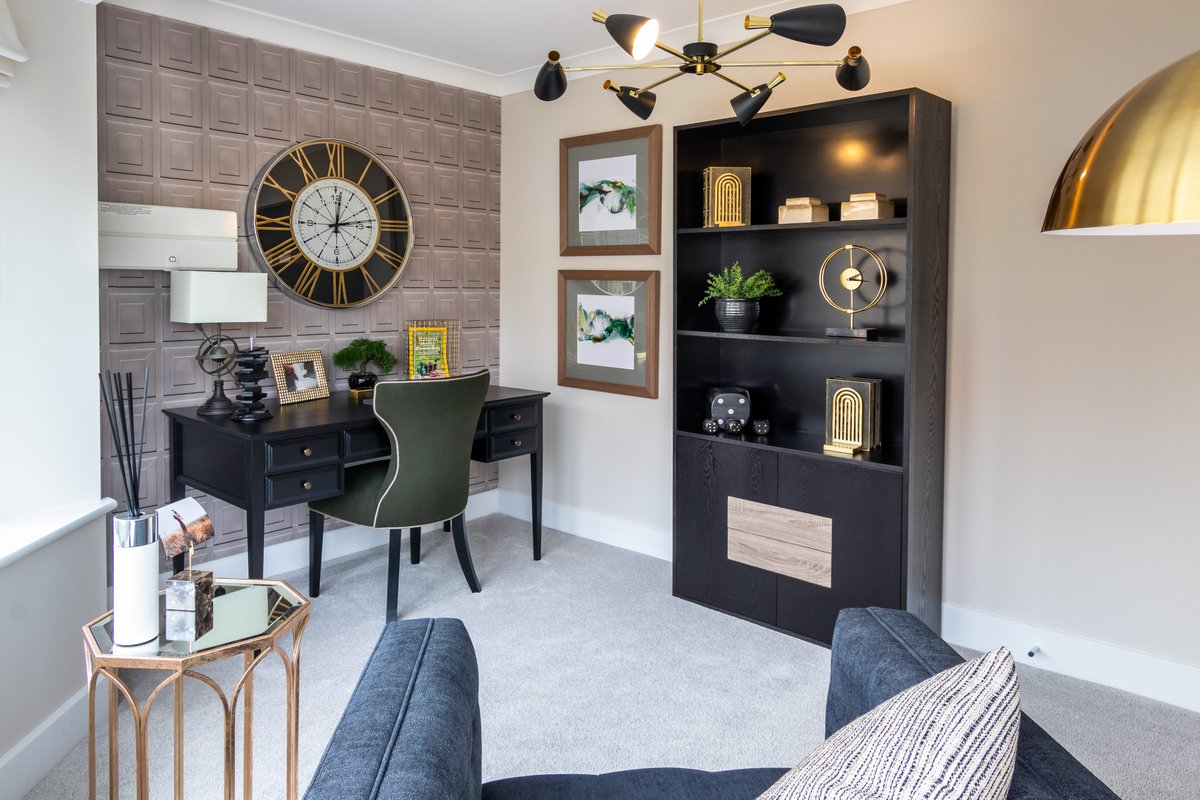 Looking to improve your home/work balance? With more than 1.5 million people working from home in the UK, we understand home offices can be a necessity. 

Find your dream home (and office) with Brampton Valley Homes today: bit.ly/BVHDev

#BramptonValleyHomes #Homeoffice