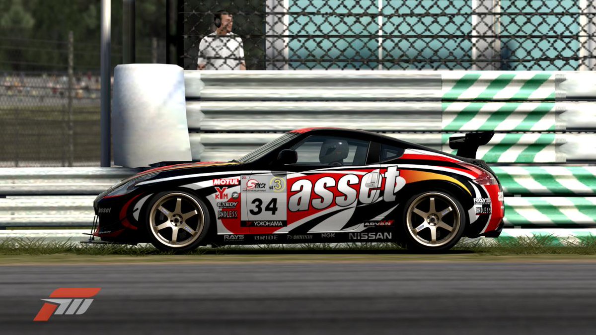 alexbanksdesign's tweet image. Seeing as I lost a lot of progress last night in a save crash here are some of my most time intensive designs that took months to make (that i didn't lose! lol) #throwbackthursday #abshowcase @ForzaMotorsport #forza3 #fm3 #abgraphics #replica