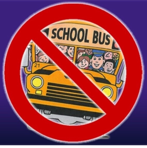 RRossBeattie's tweet photo. Busses are Cancelled https://t.co/UWgkvn9SZm https://t.co/PAgp03OKg1