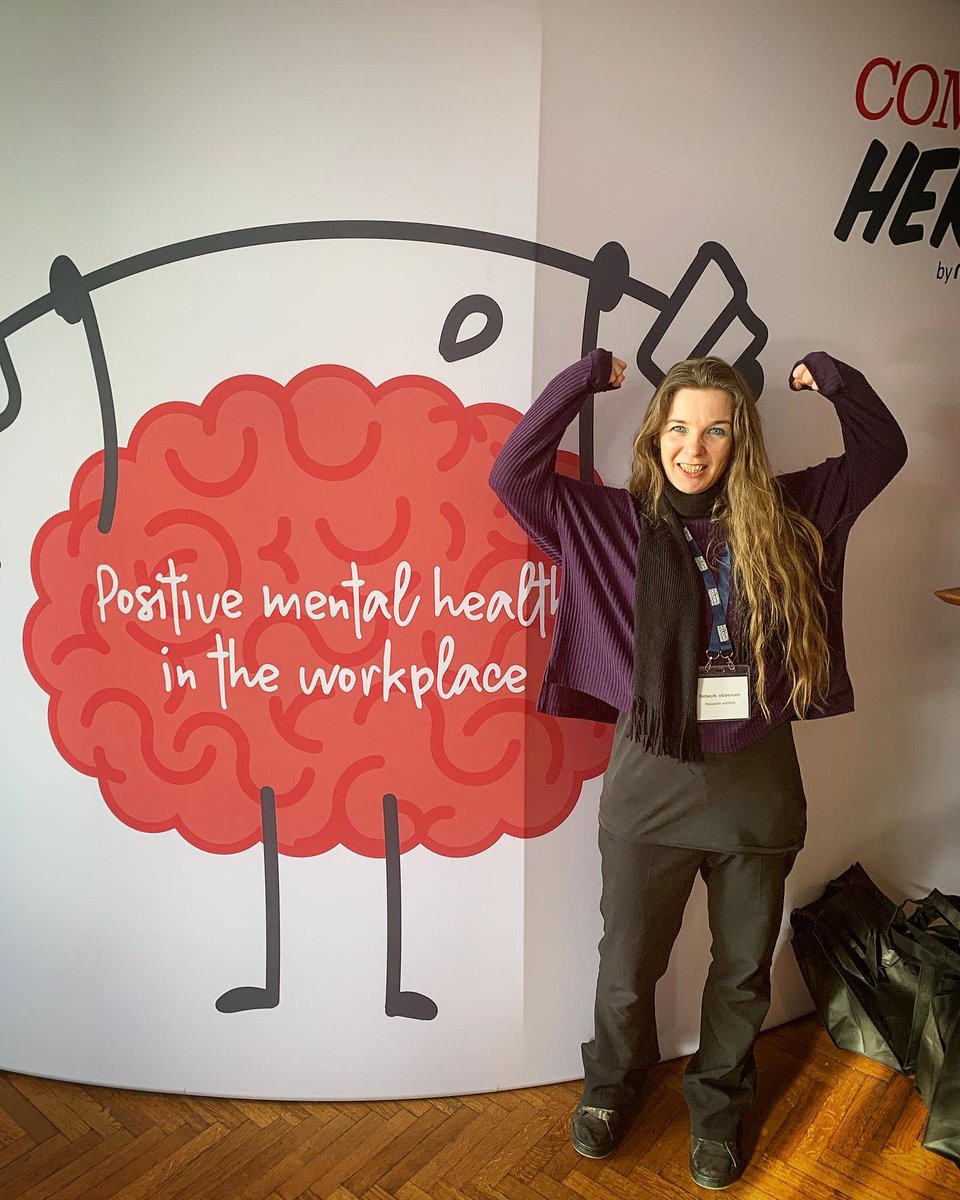 VickyLReader's tweet photo. Positive mental health in the workplace.
#NHFComms was my workplace on Wednesday. Despite feeling anxious before hand (being on my own in a big conference in a big city) EVERY person there made me feel safe, calm and welcome. Especially @WeAreResource. You are all stars! Thanks https://t.co/P1HJrqijrq
