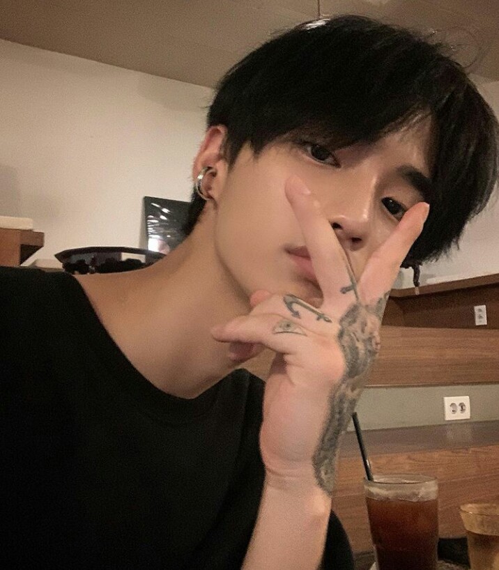 Eric👽 tweet media