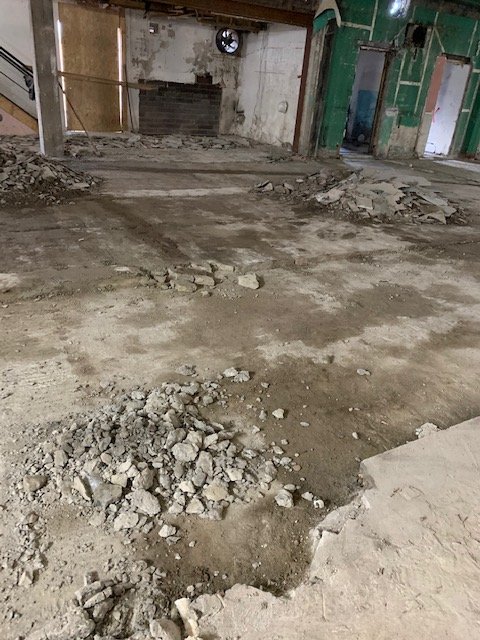 LoveBuildCS's tweet photo. Starting a large strip out in our latest project. 👷‍♀️👷 https://t.co/bbSjW8iv0h