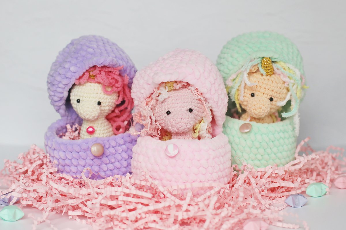 Amazing Easter basket stuffers and patterns you'll find in my Etsy-shop, link in bio. Crochet pattern for hatching plush egg is also available there!
#unicorncrochet #easterdecor #easterbasketideas #easteregghunt #hatchingeggs #hatchingunicorn #unicornpartyideas #unicorneggs