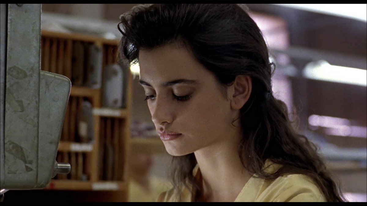 “#PenelopeCruz Jamon Jamon” .