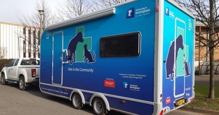 jim_dickinson's tweet photo. Student-led vet charity hits road https://t.co/HpM5k3tBK8 https://t.co/1EMsU7d62T