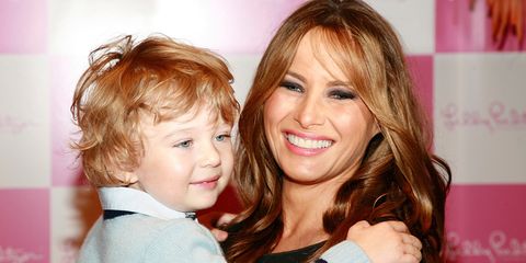 FLOTUS Melania with Little Barron 

#MelaniaTrump
#FLOTUS
#PerfectParodyGagGift  
#POTUS
#BarronTrump