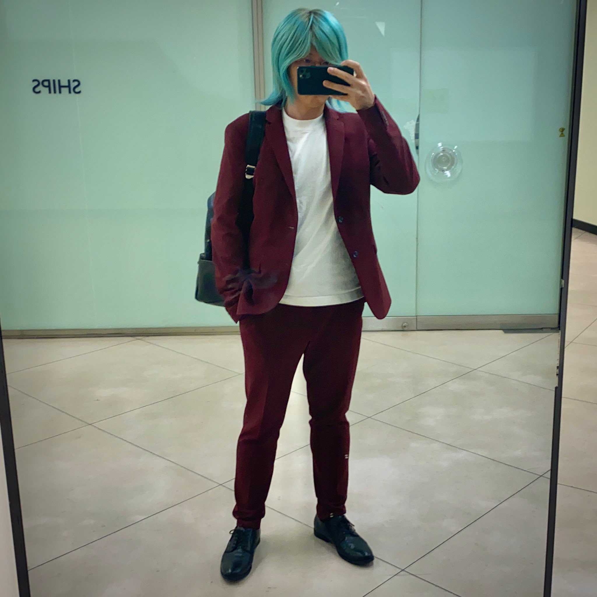 あきお 鬼滅髪iosエンジニア 有楽町で働くitエンジニアの出勤スタイルです Y3 Y3yohjiyamamoto Adidasy3 T Co Y8yxxaleqr Twitter