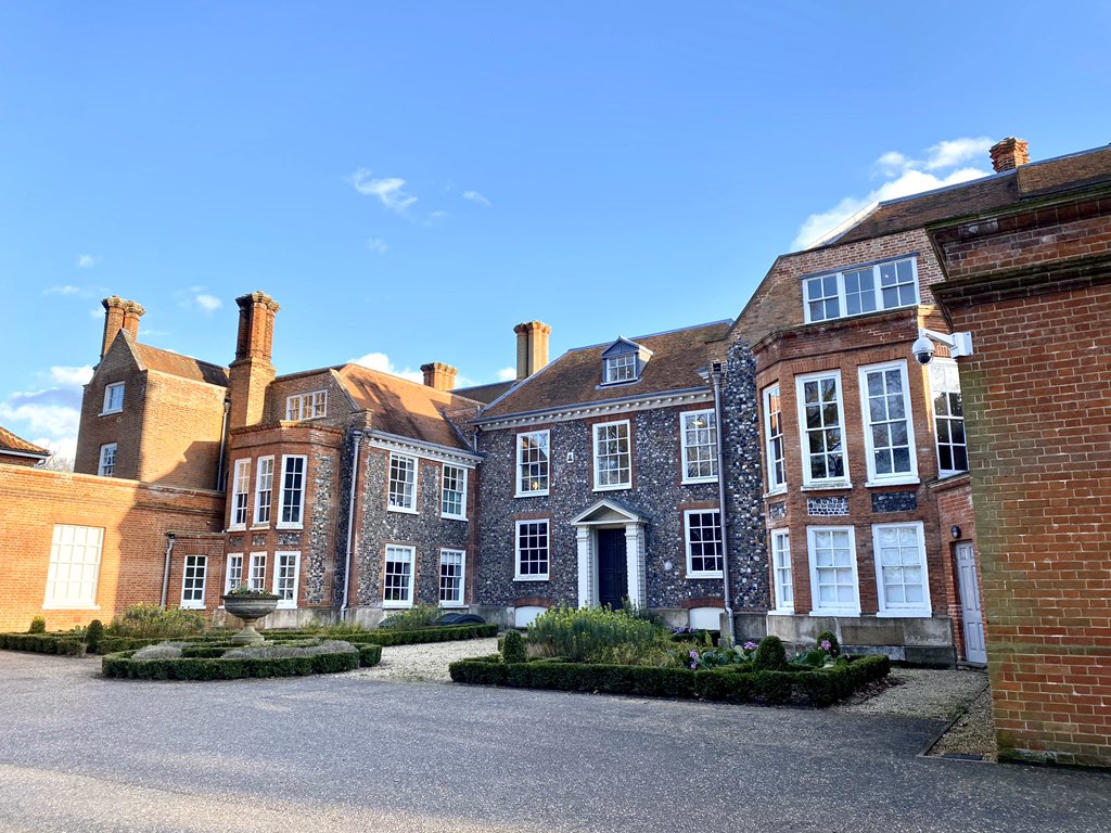 What a privelege it was to judge the final of the UEA Law School’s beginners and advanced mediation competition yesterday. The professionalism and talent exhibited by all competitors was most impressive. Well done to all. <a href="/uniofeastanglia/">UEA</a> <a href="/uealaw/">UEA Law School</a> <a href="/civil_mediation/">Civil Mediation Council (CMC)</a> <a href="/ZenMediation/">The Mediator</a>