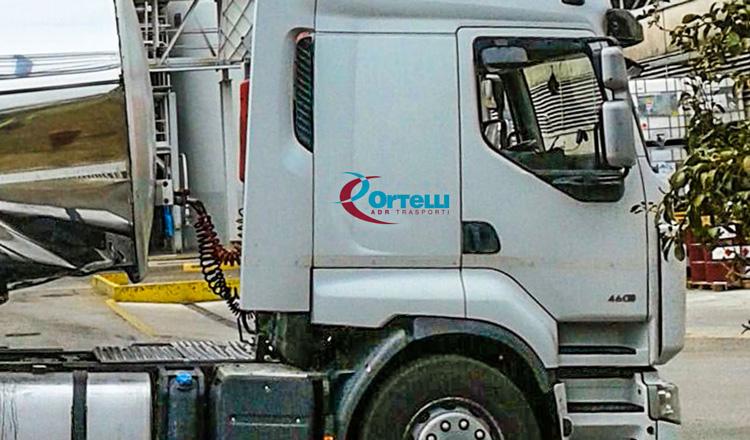 OrtelliSrl's tweet photo. Lo sapevi che #Autotrasporti #OrtelliSrl fa parte della gran famiglia #ACBgroup?
Guarda il video e conosci meglio questa gran famiglia! https://t.co/i2HfMxSJaz
#OrtelliSrl #autotrasporti #spedizioni #merceADR in totale #sicurezza e con la massima #puntualità https://t.co/x3cju7QUwR