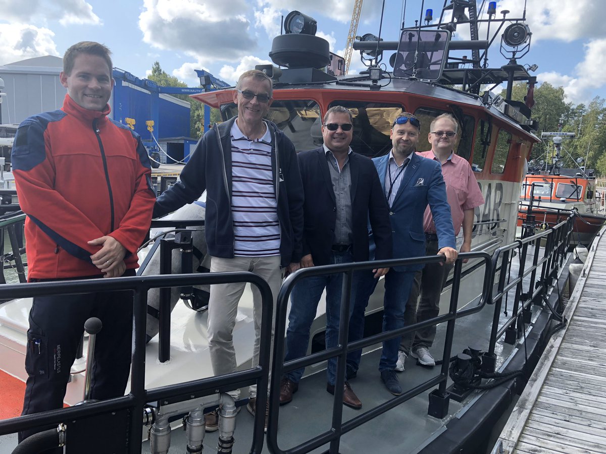 sprvspiiri's tweet photo. @Caritasevy @turku_lifeboats @SARFinland @PunainenRisti @TyksVsshp @meriraja @vspelastus @L_S_poliisi Toimintaa tukemassa mm. @Terveystalo #Terramare’@beleefboskalis yhdessä @sprvspiiri @Caritasevy @PunainenRisti @turku_lifeboats @SARFinland #vapaaehtoiset https://t.co/VSa6xAHBuX