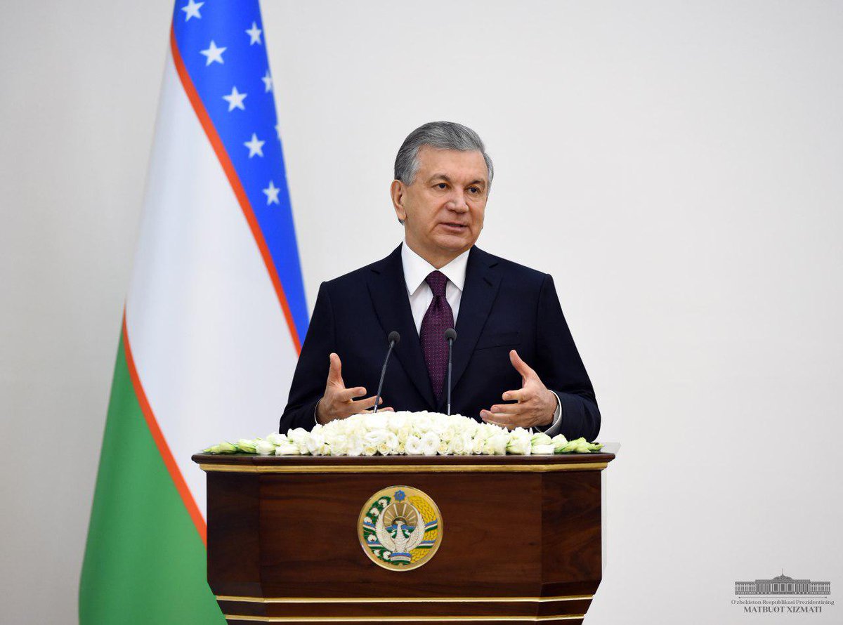 president_uz's tweet photo. The President unveils his opinion on the recent rise in prices for popular autos, reprehends the decision of the national carmaker, says it should have taken into account the purchasing power.
#Mirziyoyev #Uzbekistan #Khorezm #trip #dialoguewithpeople #socialsphere #carindustry https://t.co/lEH0kYcU2m